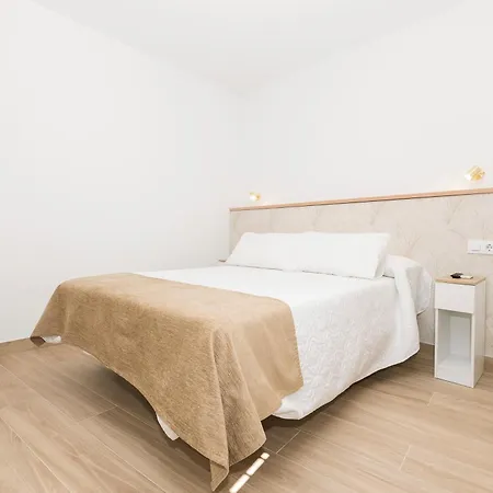 Colon Guest house *