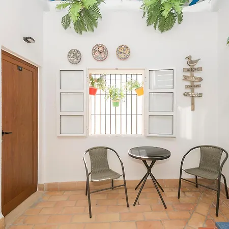 Guest house Colon *