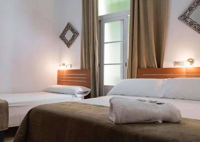 Colon Don Miguel בית הארחה *